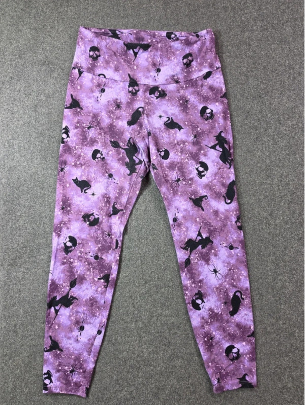 NOBO Halloween Purple Galaxy Leggings Size L 12-14 Flying Witch Spooky Graphic